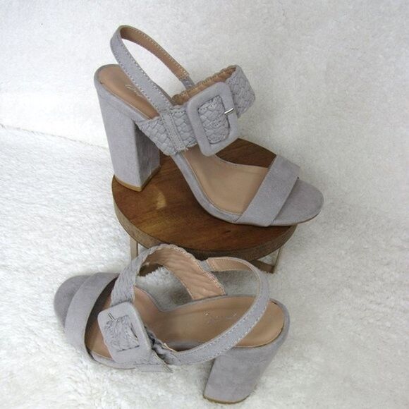Heeled Sandals Light Gray Faux Suede Womens Size 7.5 Qupid Alona Style 702062 - Picture 7 of 13
